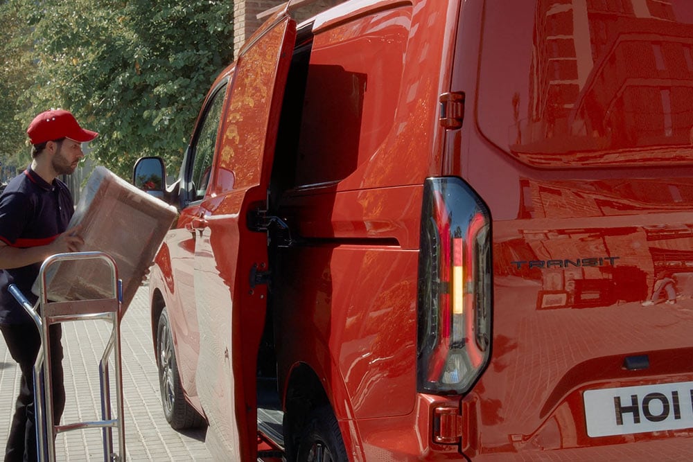 ford transit_custom eu Deliver_Smart_V710_V02 16x9 2160x1215 feature