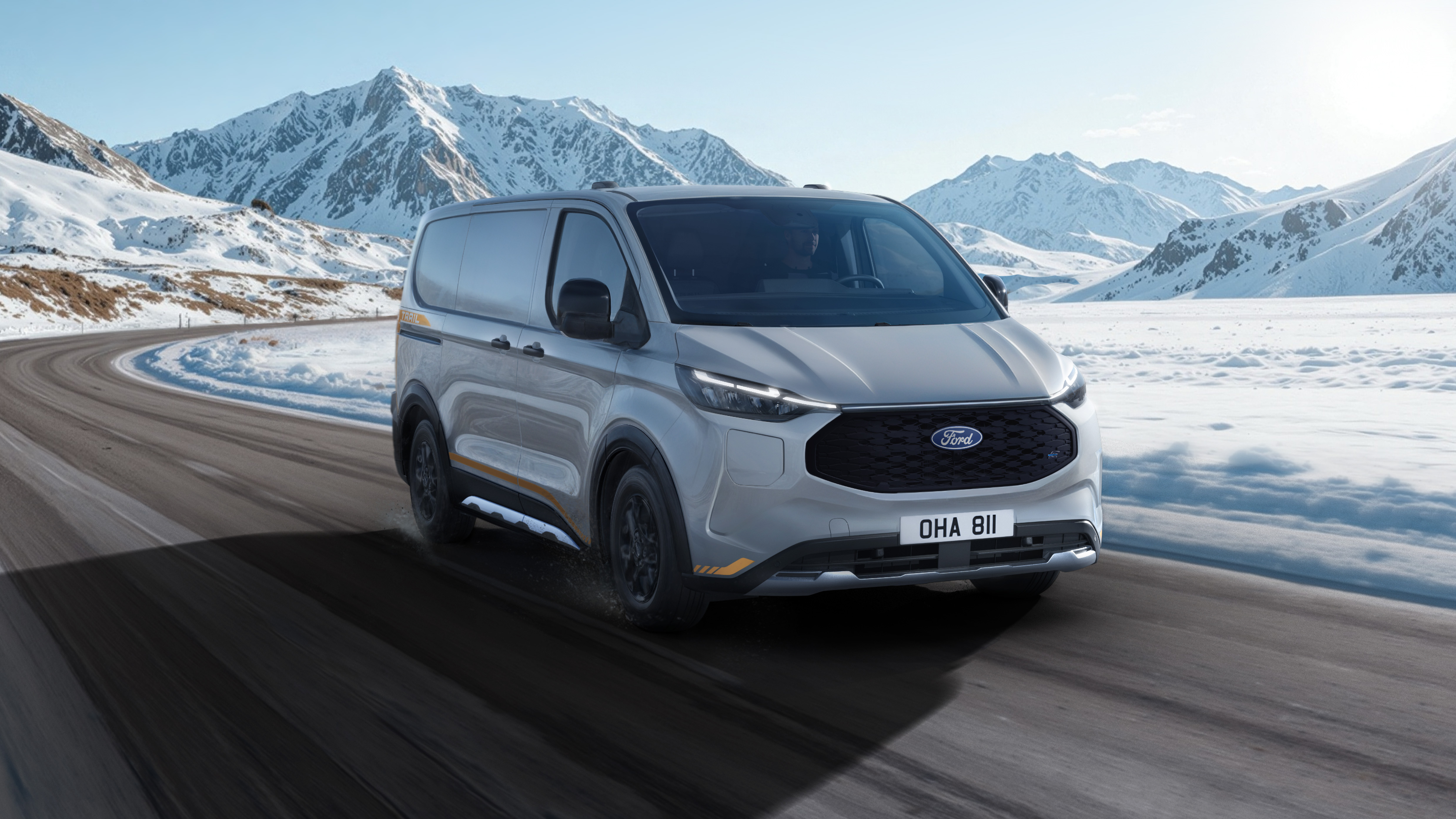 E Transit_Custom_Trail_AWD_1_300dpi